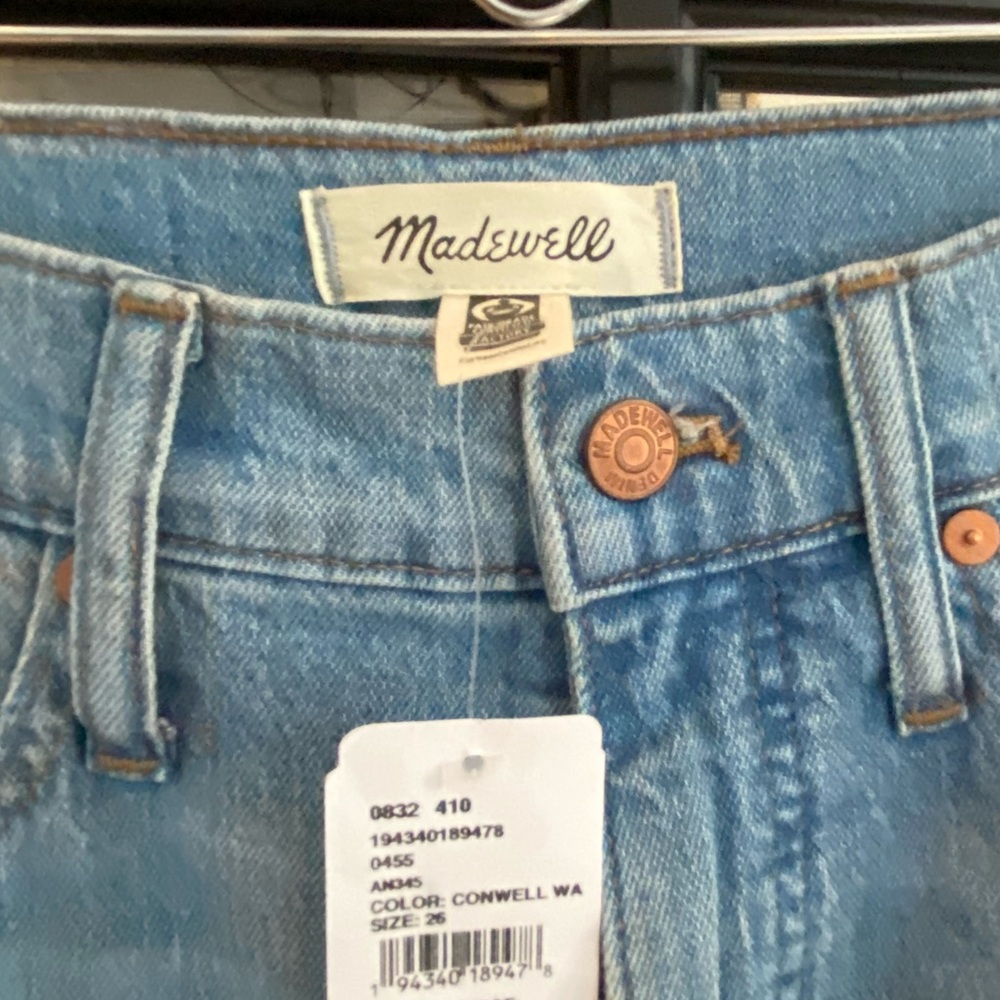 Madewell 11 inch high rise flare in Cornwall wash